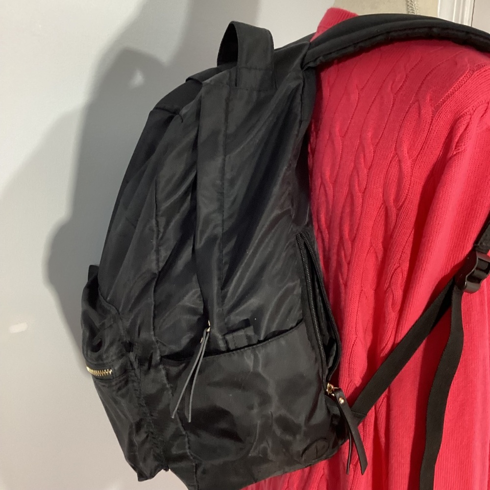 HAWLANDER UNISEX BLACK  BACKPACK LIGHT MEDIUM SIZE 11x17x5 - Picture 3 of 13